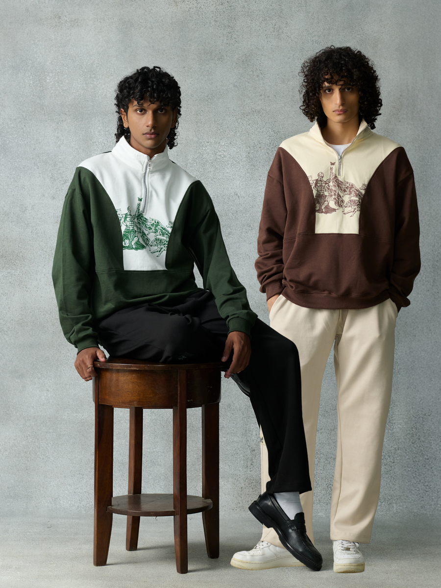 HOODIES & SWEATSHIRTS